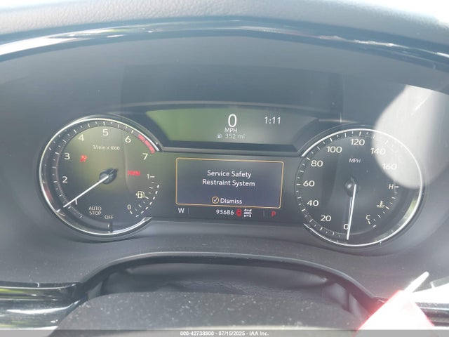 1GYKNDRS4LZ138267 Cadillac lgx