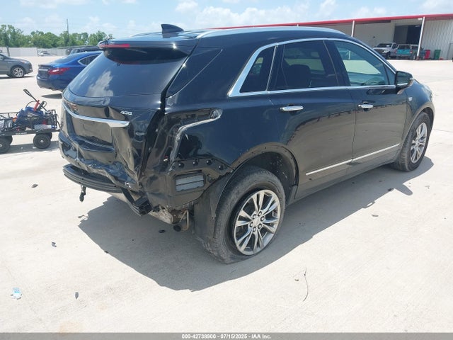 1GYKNDRS4LZ138267 Cadillac lgx