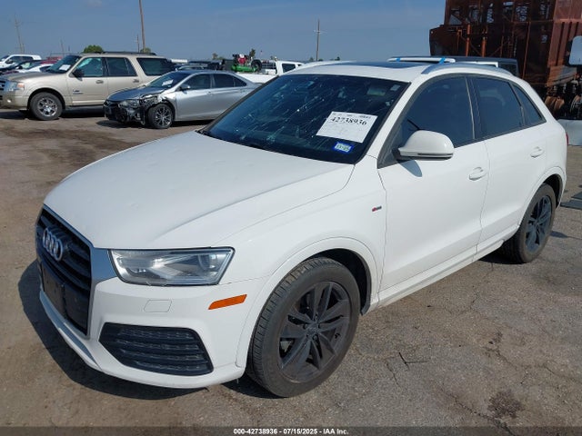 2018 AUDI Q3 WA1BCCFSXJR026705 Photo 1