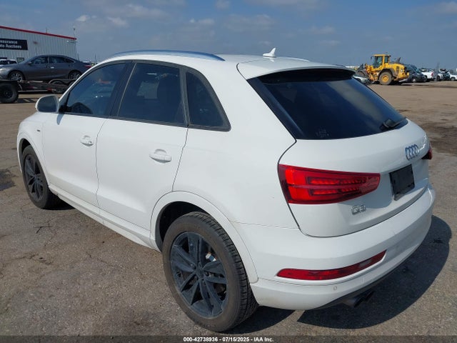 2018 AUDI Q3 WA1BCCFSXJR026705 Photo 2