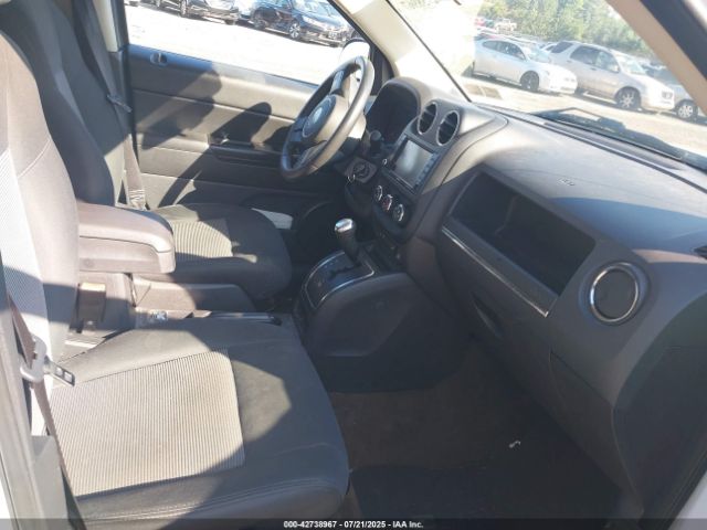 2013 JEEP COMPASS 1C4NJDEB7DD237071 Photo 4