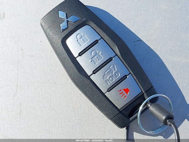 2024 MITSUBISHI OUTLANDER JA4J4VA8XRZ083921 Photo 10