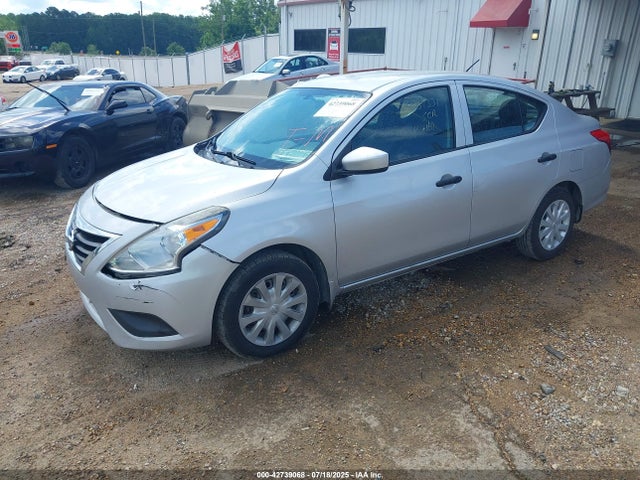 3N1CN7AP5GL881331 Nissan 2016