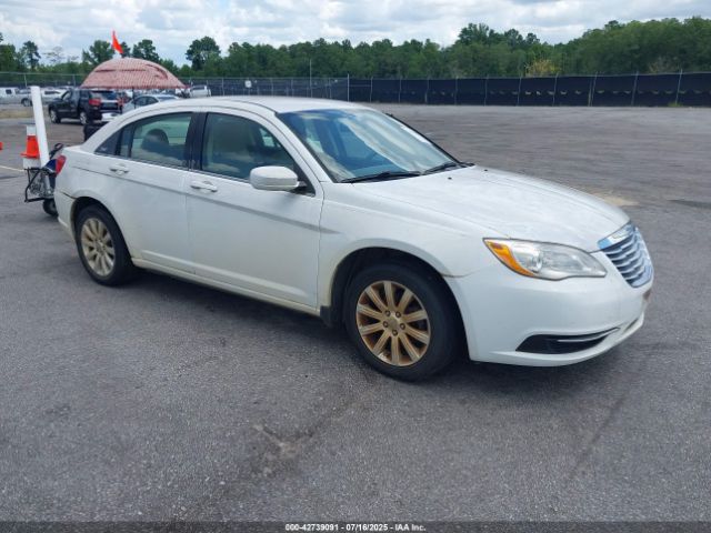 2013 CHRYSLER 200 1C3CCBBBXDN672305