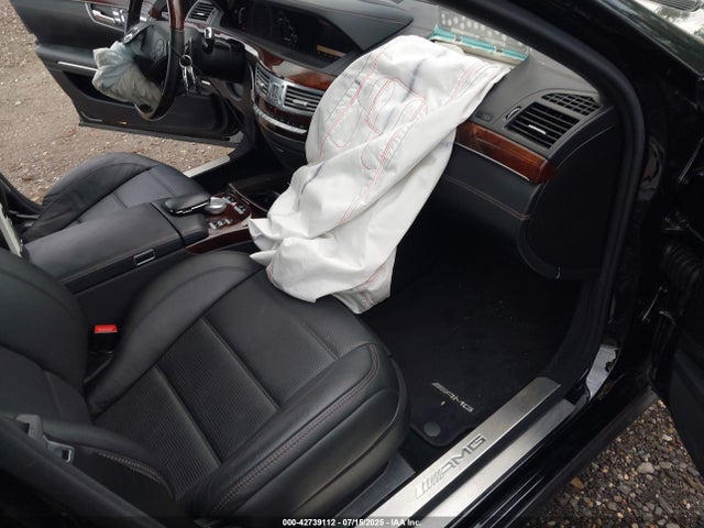 42739112 :رقم المزاد ، WDDNG7EB1BA377153 vin ، 2011 Mercedes-benz S 63 Amg مزاد بيع