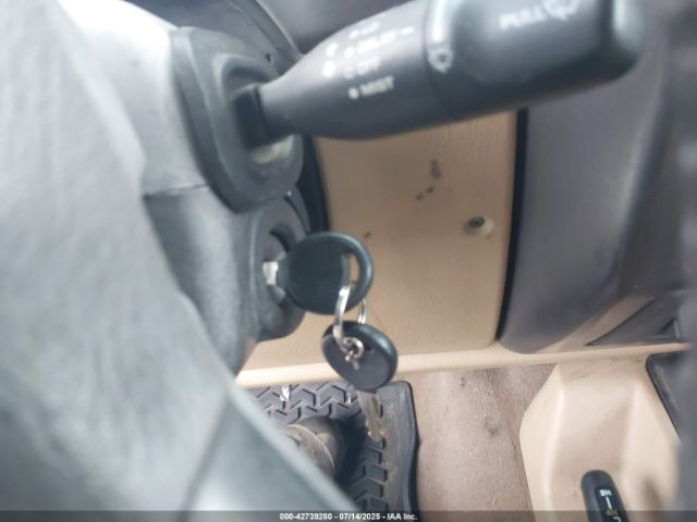 2001 JEEP WRANGLER 1J4FA59S41P376079 Photo 10