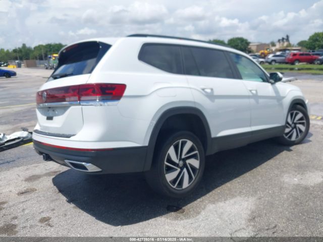 2024 VOLKSWAGEN ATLAS 1V2WR2CA1RC542525 Photo 3