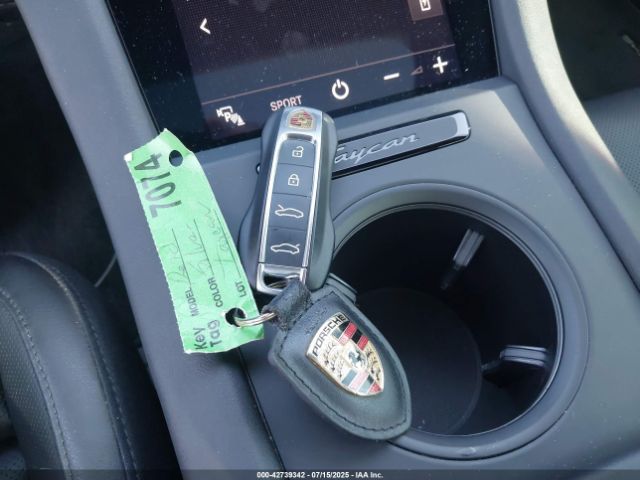 2020 PORSCHE TAYCAN WP0AB2Y10LSA52585 Photo 10