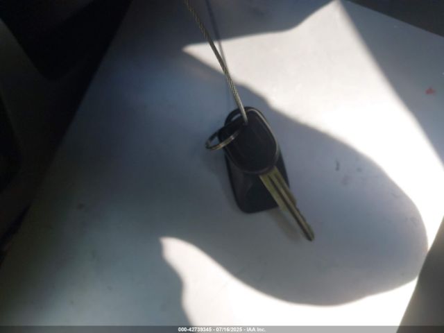 2001 MITSUBISHI MONTERO JA4MW31R71J026762 Photo 10