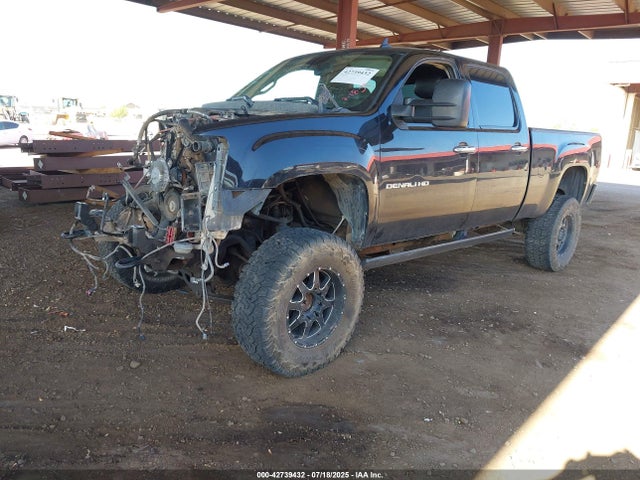 GMC lml 2014 1GT125E80EF133324 Image 2