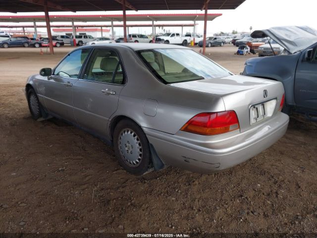 1997 ACURA RL JH4KA9650VC004602 Photo 2