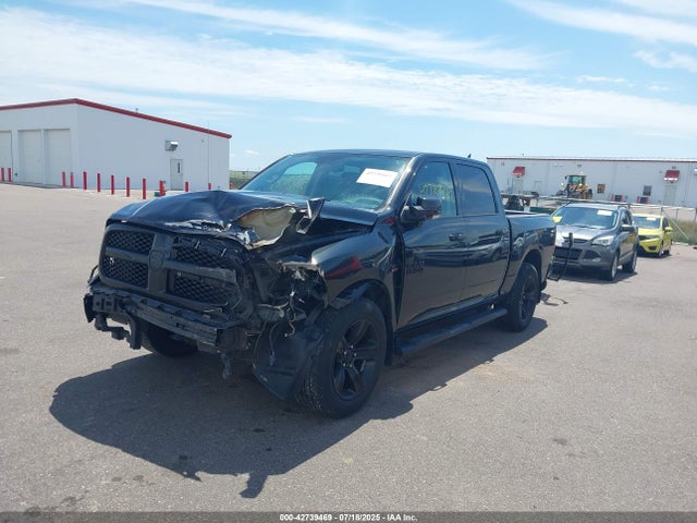 RAM 1500 2018 1C6RR7MT7JS268468 Image 2