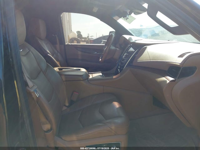 2017 CADILLAC ESCALADE 1GYS4DKJ9HR290766 Photo 4