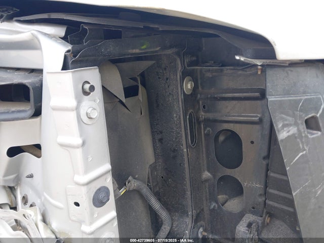 2017 CADILLAC ESCALADE ESV 1GYS4HKJ7HR187899 Photo 9