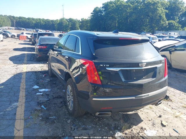 2018 CADILLAC XT5 1GYKNCRS1JZ112295 Photo 2