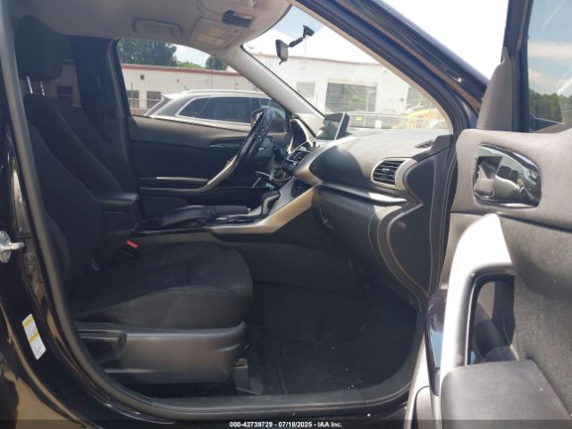 2019 MITSUBISHI ECLIPSE CROSS JA4AT4AA6KZ050209 Photo 4