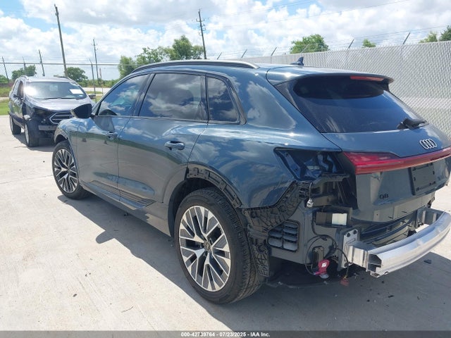 Audi Q8 2024 WA15AAGE1RB051528 Image 3