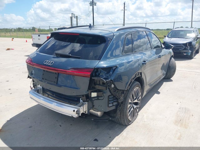 Audi Q8 2024 WA15AAGE1RB051528 Image 4