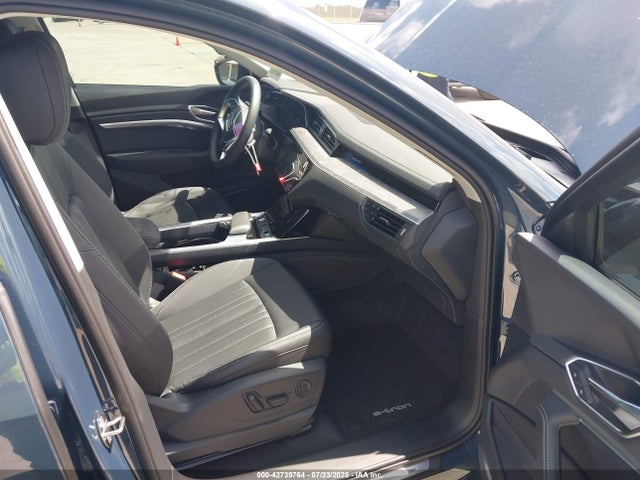 Audi Q8 2024 WA15AAGE1RB051528 Image 5
