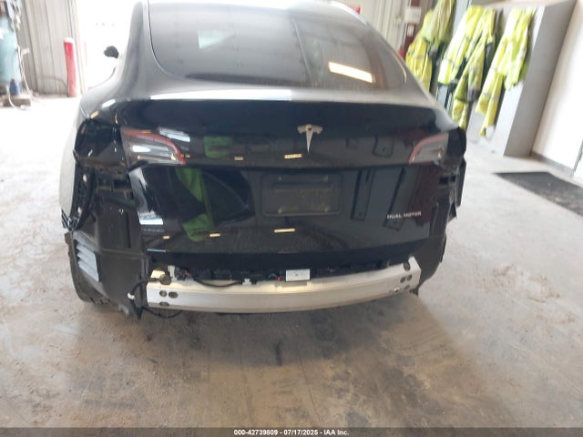 7SAYGDEE1PA165531 Tesla Model Y