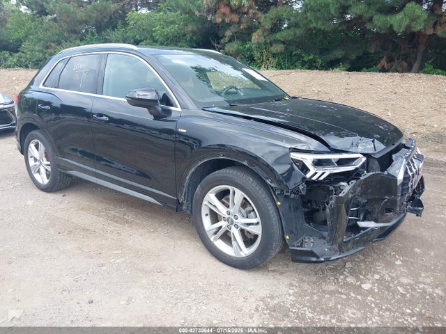 2020 AUDI Q3 WA1EECF38L1009399 Photo 0