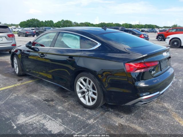 2024 AUDI A5 SPORTBACK WAUFACF52RA010142 Photo 2