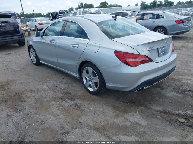 Mercedes-Benz 2018 2018 WDDSJ4GB5JN559168 Image 3