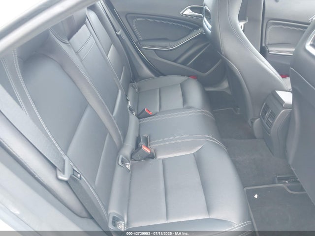 Mercedes-Benz 2018 2018 WDDSJ4GB5JN559168 Image 8
