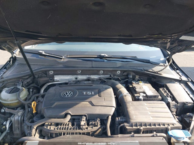 3VW217AU6FM078415 Volkswagen 2015