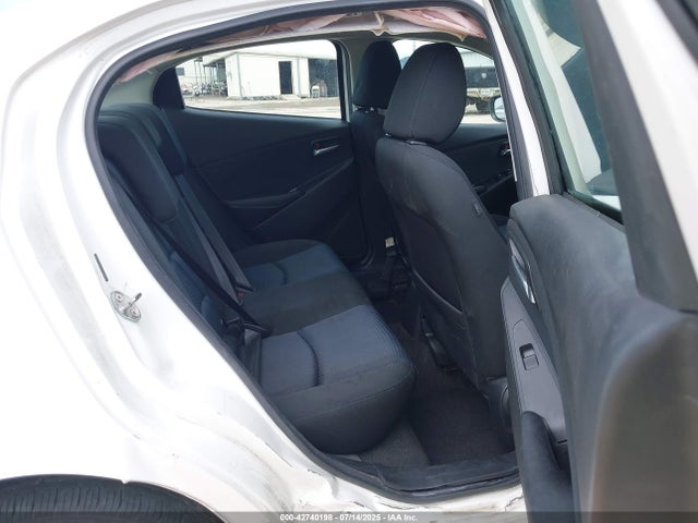 3MYDLBZV2GY129684 Scion p5v