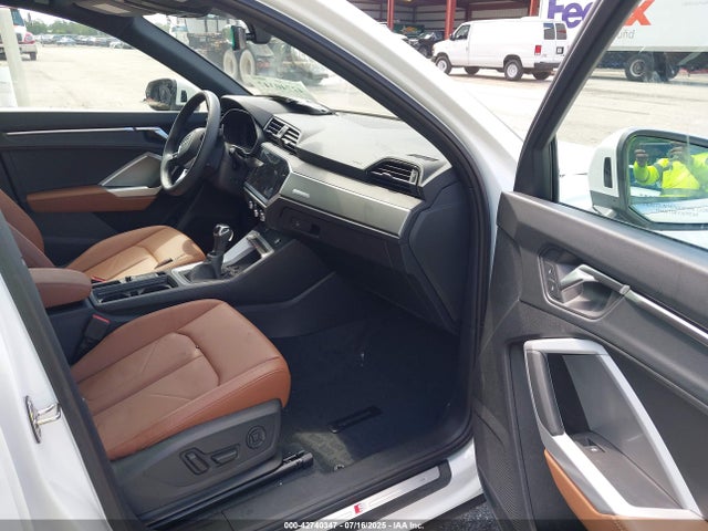 2025 AUDI Q3 WA1DECF39S1035987 Photo 4