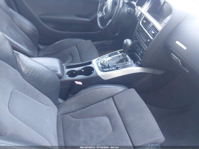 2009 AUDI A5 WAUDK78TX9A032851 Photo 4