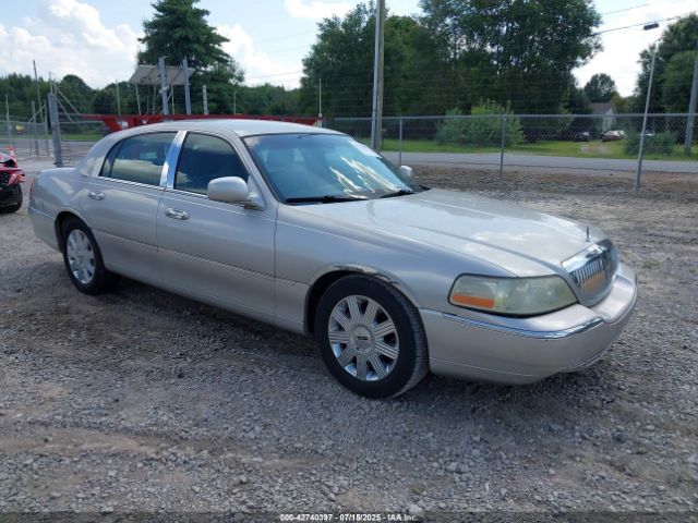2004 LINCOLN TOWN CAR 1LNHM83WX4Y669949