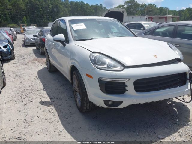 2017 PORSCHE CAYENNE WP1AA2A2XHKA87790 Photo 0