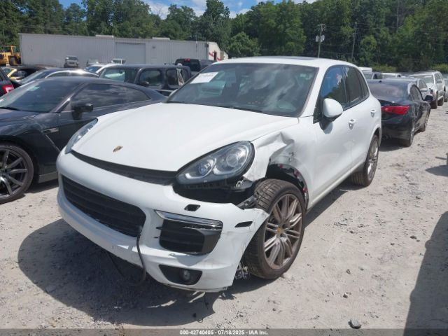 2017 PORSCHE CAYENNE WP1AA2A2XHKA87790 Photo 1
