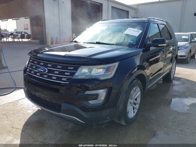 Ford 2016 2016 1FM5K7D8XGGB97801 Image 2