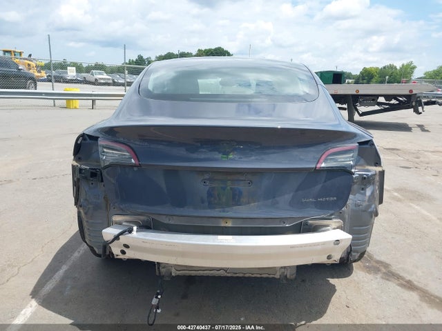 5YJ3E1EB4NF113151 Tesla MODEL 3