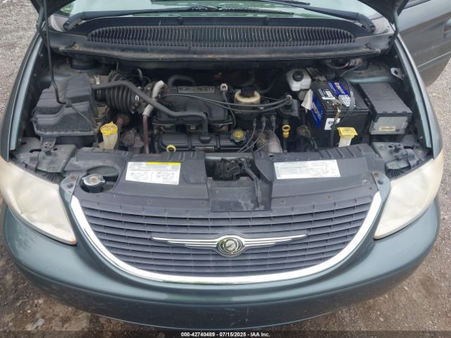 2004 CHRYSLER TOWN & COUNTRY 2C8GP44R94R576142 Photo 9