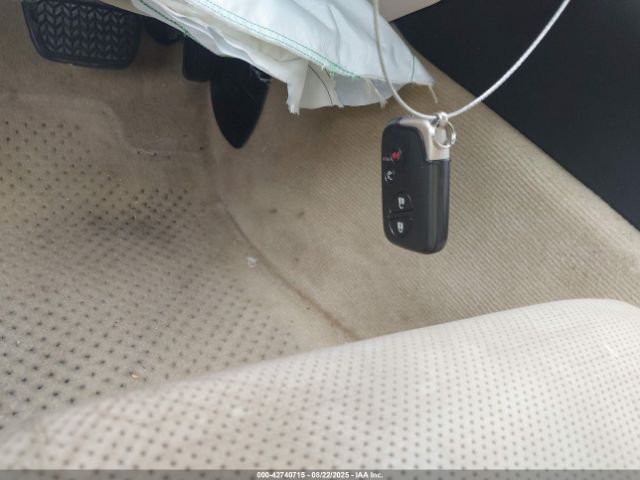 2014 LEXUS IS 250C JTHFF2C24E2530161 Photo 10