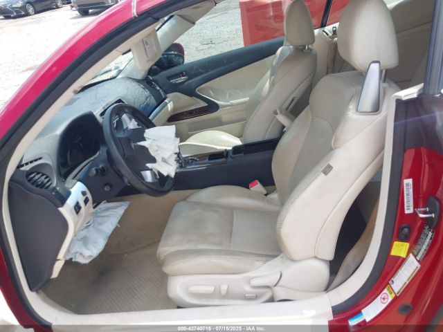 2014 LEXUS IS 250C JTHFF2C24E2530161 Photo 4