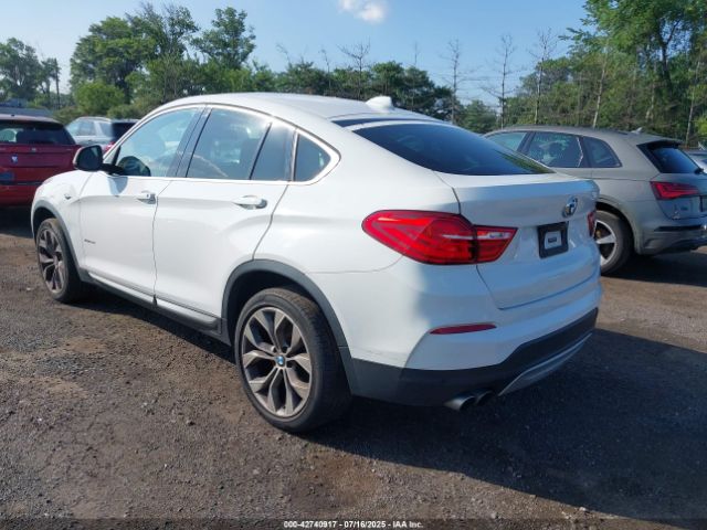 2018 BMW X4 5UXXW3C54J0T82541 Photo 2