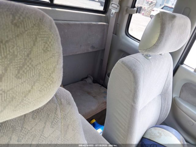 2001 TOYOTA TACOMA 5TEVL52N81Z822565 Photo 7