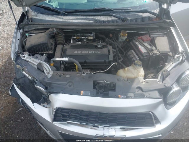 1G1JA5SH1F4166541 Chevrolet luw