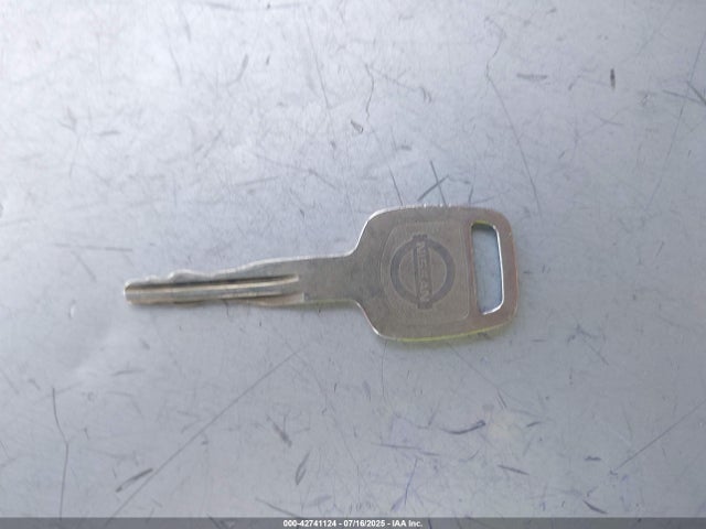 3N1CN7AP0EL806095 Nissan 2014