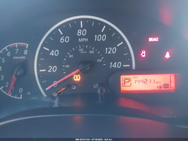 3N1CN7AP0EL806095 Nissan 2014