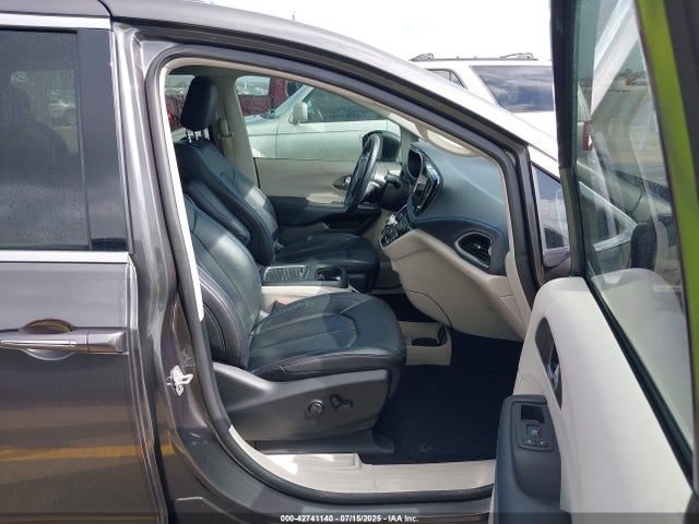 Chrysler Pacifica 2021 2C4RC1L79MR519203 Image 5