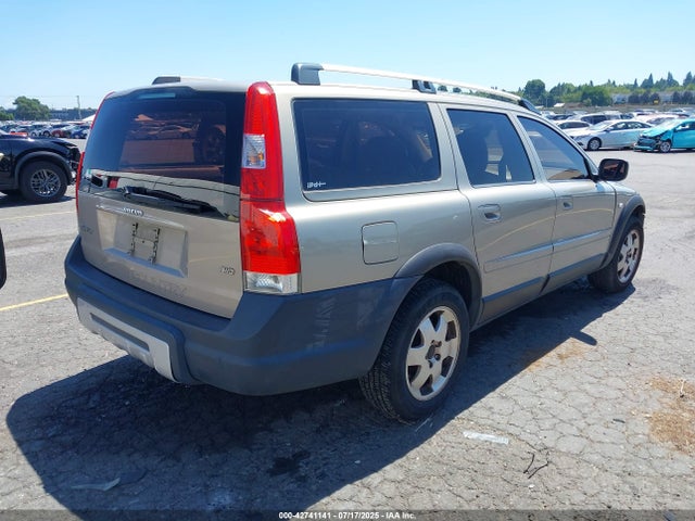 2005 VOLVO XC70 YV1SZ592551202876 Photo 3