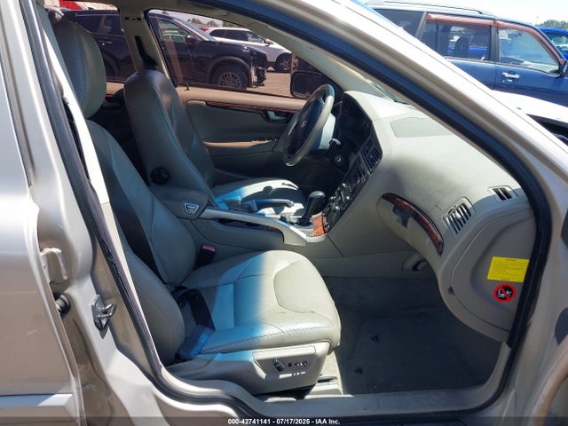2005 VOLVO XC70 YV1SZ592551202876 Photo 4