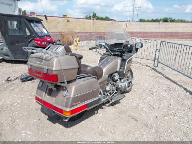 1984 HONDA GL1200 1HFSC1424EA034371 Photo 3