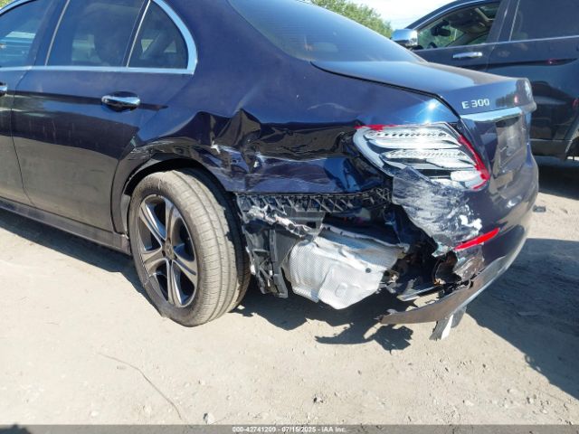 2019 MERCEDES-BENZ E 300 WDDZF4KB5KA620390 Photo 5